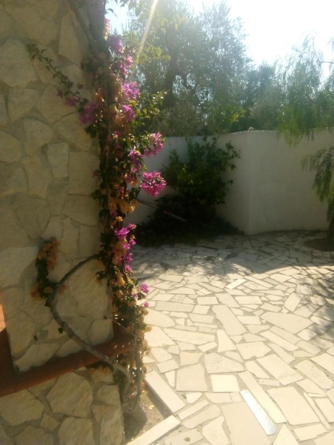 Villa Oleandro Ciccino Vieste Bagian luar foto