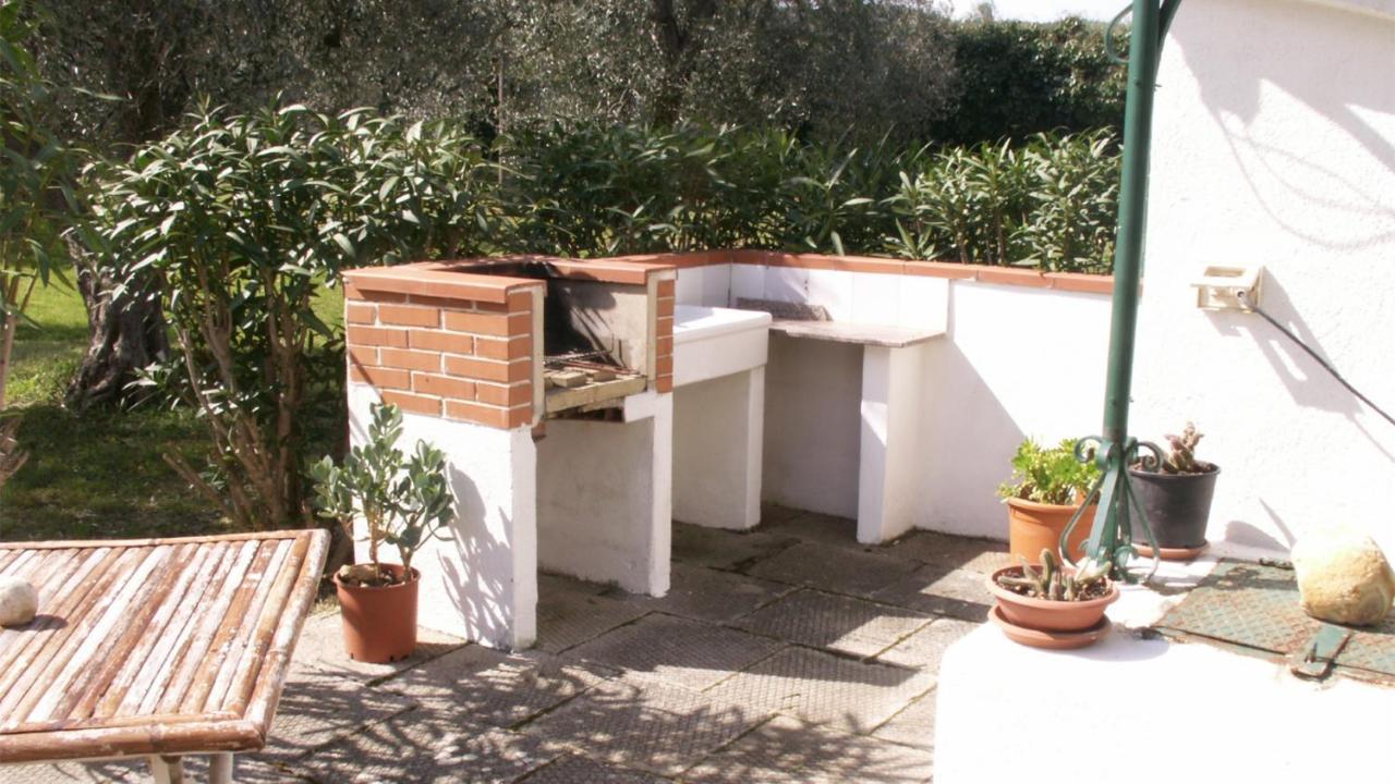Villa Oleandro Ciccino Vieste Bagian luar foto